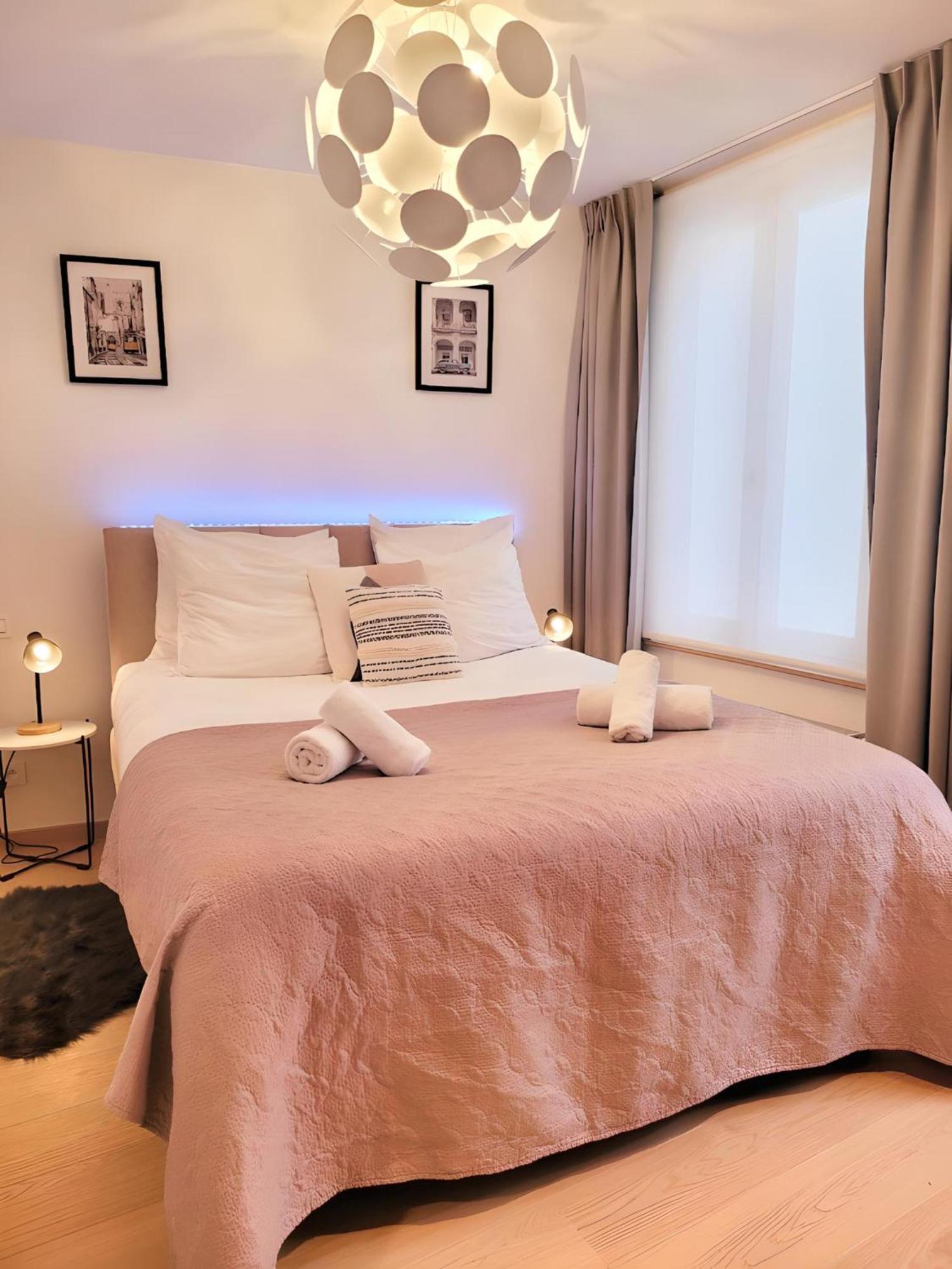 Grand Sablon Stylish Brussels City Center Apartment Екстер'єр фото