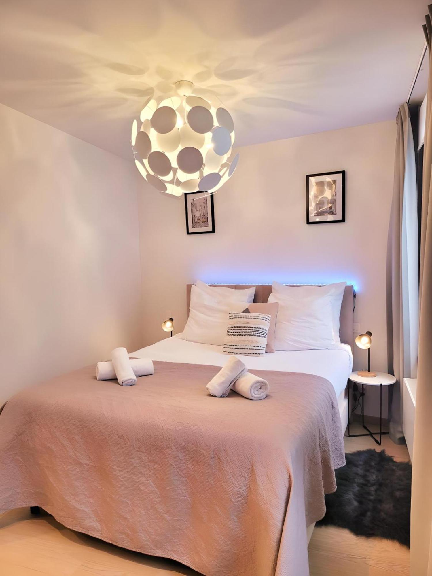 Grand Sablon Stylish Brussels City Center Apartment Екстер'єр фото