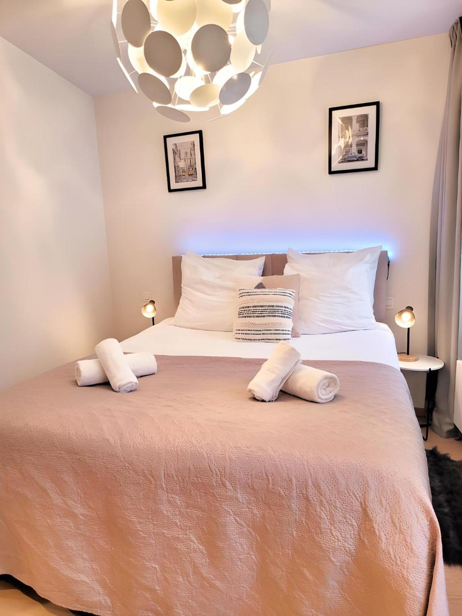 Grand Sablon Stylish Brussels City Center Apartment Екстер'єр фото